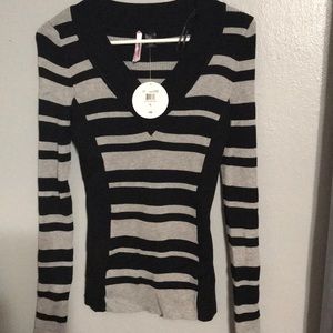 Love by design Black and Grey stripped sweater L